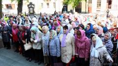 Фотофакт: день памяти святых жен-мироносиц в Покровском соборе (2019)