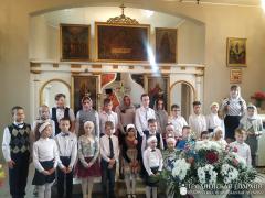 Пасхальный утренник воспитанников воскресной школы Свято-Михайловской церкви Скиделя