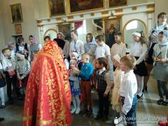 Пасхальный утренник воспитанников воскресной школы Свято-Михайловской церкви Скиделя