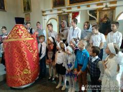 Пасхальный утренник воспитанников воскресной школы Свято-Михайловской церкви Скиделя