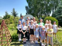 Учащиеся воскресной школы прихода поселка Красносельский совершили паломничество