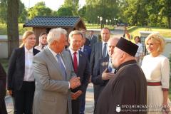 Михаил Мясникович посетил Борисо-Глебский храм на Коложе