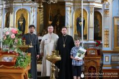 Приход поселка Зельва посетили преподаватели Белорусского государственного университета