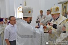 В Свислочи освятили храм в честь Рождества Пресвятой Богородицы