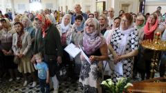 Выпускникам катехизических курсов при Покровском соборе вручили дипломы