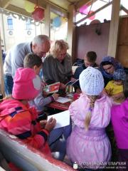 Учителя воскресной школы «Анёлкi» организовали творческую площадку «Рисунки белорусским святым»