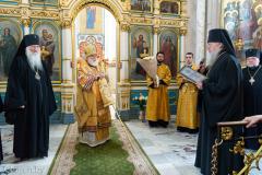 В день апостолов Петра и Павла архиепископ Артемий сослужил митрополиту Павлу за литургией в кафедральном соборе Минска