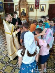 В  поселке Россь завершилась вторая смена выездной воскресной школы