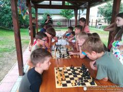 В  поселке Россь завершилась вторая смена выездной воскресной школы