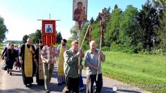Крестный ход к месту разрушенного храма святого благоверного князя Александра Невского д. Провожа