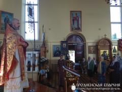 В храме Святой Живоначальной Троицы поселка Россь состоялось соборное богослужение духовенства Волковысского благочиния