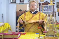 Літургія ў царкве Святой Жываначальнай Тройцы вёскi Падароск