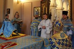 В Праздник Рождества Пресвятой Богородицы архиепископ Артемий возглавил в Покровском соборе литургию и совершил иерейскую хиротонию