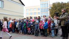 Учебный год в воскресной школе Покровского собора начался с литургии и линейки