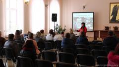 Лекция философа Снежаны Семерник в Университете семейных знаний "Радзіна"
