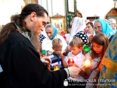 Благодатный огонь от Гроба Господня прибыл в Волковыск в рамках ежегодной экспедиции "Дорога к святыням"