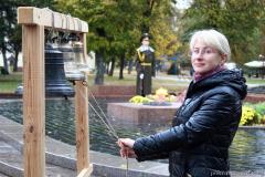 В рамках акции "Во славу общей Победы" в Покровский собор передали на хранение капсулу с землей с мест воинских захоронений 