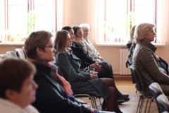 В университете семьи "Радзіна" обсудили особенности неформального общения подростков