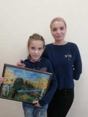 Семейный мастер-класс по изготовлению картин организовали в воскресной школе Покровского собора