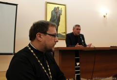 Врач-психотерапевт Вячеслав Боровских выступил с лекцией "Психология ссоры" в Покровском соборе