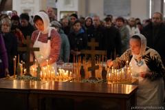 В день памяти своего небесного покровителя архиепископ Артемий возглавил литургию в Покровском соборе