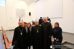 Благочинный Зельвенского округа защитил докторскую диссертацию