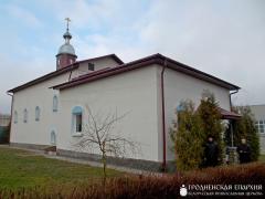 В храме преподобного Серафима Саровского при ИК-11 г. Волковыска совершена Божественная литургия