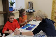 Творческие мастер-классы прошли в воскресной школе Покровского собора