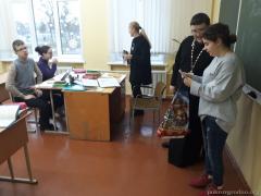 Рождественская акция молодежного братства Покровского собора завершилась вручением подарков для слабовидящих