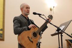 "Ты яшчэ на зямлі, а цябе ўжо ахінаюць райскія спевы": вечар паэзіі ў межах “Каложскага дабравесту”