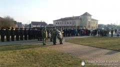 Священник принял участие в торжественном митинге