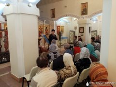 «Cлужа Богу, людям и науке»