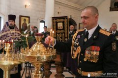 Вручение хоругви с образом Николая Чудотворца Гродненскому областному управлению Департамента охраны