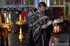 Боская Літургія Ранейасвячоных Дароў у храме святога роўнаапостальнага князя Уладзіміра