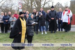 В Вороново в преддверии Воскресения Христова установили поклонные кресты