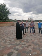 Мэр города и представители футбольного клуба "Неман" посетили Коложскую церковь