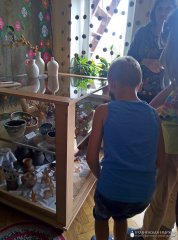 Подопечные Гродненского благотворительного общества посетили Центр ремесел «Наследие» 