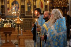Архиепископ Артемий возглавил в Покровском соборе акафист Пресвятой Богородице в день сугубой молитвы за Беларусь