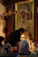 В Праздник Покрова Пресвятой Богородицы митрополит Вениамин возглавил литургию в Покровском соборе 