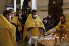 В Покровском соборе совершили панихиду по убиенному Роману Бондаренко