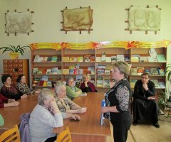 Беседа со священнослужителем в библиотеке №2 г. Гродно Беседа со священнослужителем в библиотеке №2 г. Гродно