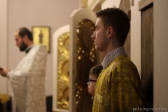 Рождественскую ярмарку организовала воскресная школа Покровского собора