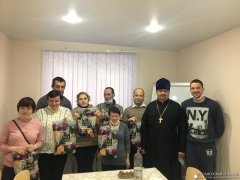 Рождественская встреча с ребятами и их родителями из отделения дневного пребывания для инвалидов г. Мосты