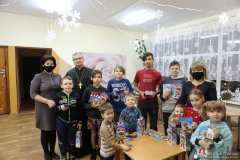 Рождественские и крещенские мероприятия на приходе храма поселка Зельва Рождественские и крещенские мероприятия на приходе храма поселка Зельва