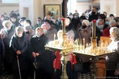 Архиепископ Артемий возглавил воскресную вечерню с чином прощения в Покровском соборе Архиепископ Артемий возглавил воскресную вечерню с чином прощения в Покровском соборе