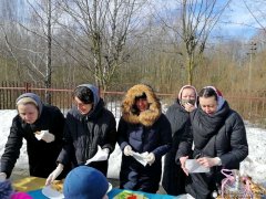 Праздник «Масленица» в храме иконы Божией Матери «Всех скорбящих Радость» г. Мосты Праздник «Масленица» в храме иконы Божией Матери «Всех скорбящих Радость» г. Мосты