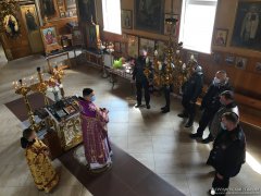 Священник благословил участников байкерского клуба города Мосты на открытие мотосезона