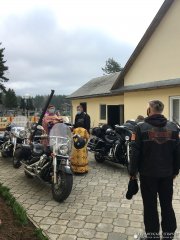Священник благословил участников байкерского клуба города Мосты на открытие мотосезона