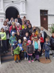 2"А" и 2"Б" воскресной школы Покровского собора посетили Жировичский монастырь