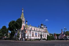 Накануне дня Святой Троицы Епископ Антоний совершил всенощное бдение в Покровском соборе